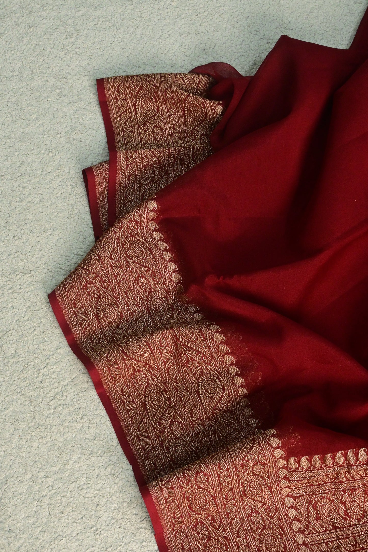 Handwoven pure Khaddi Georgette plain saree.