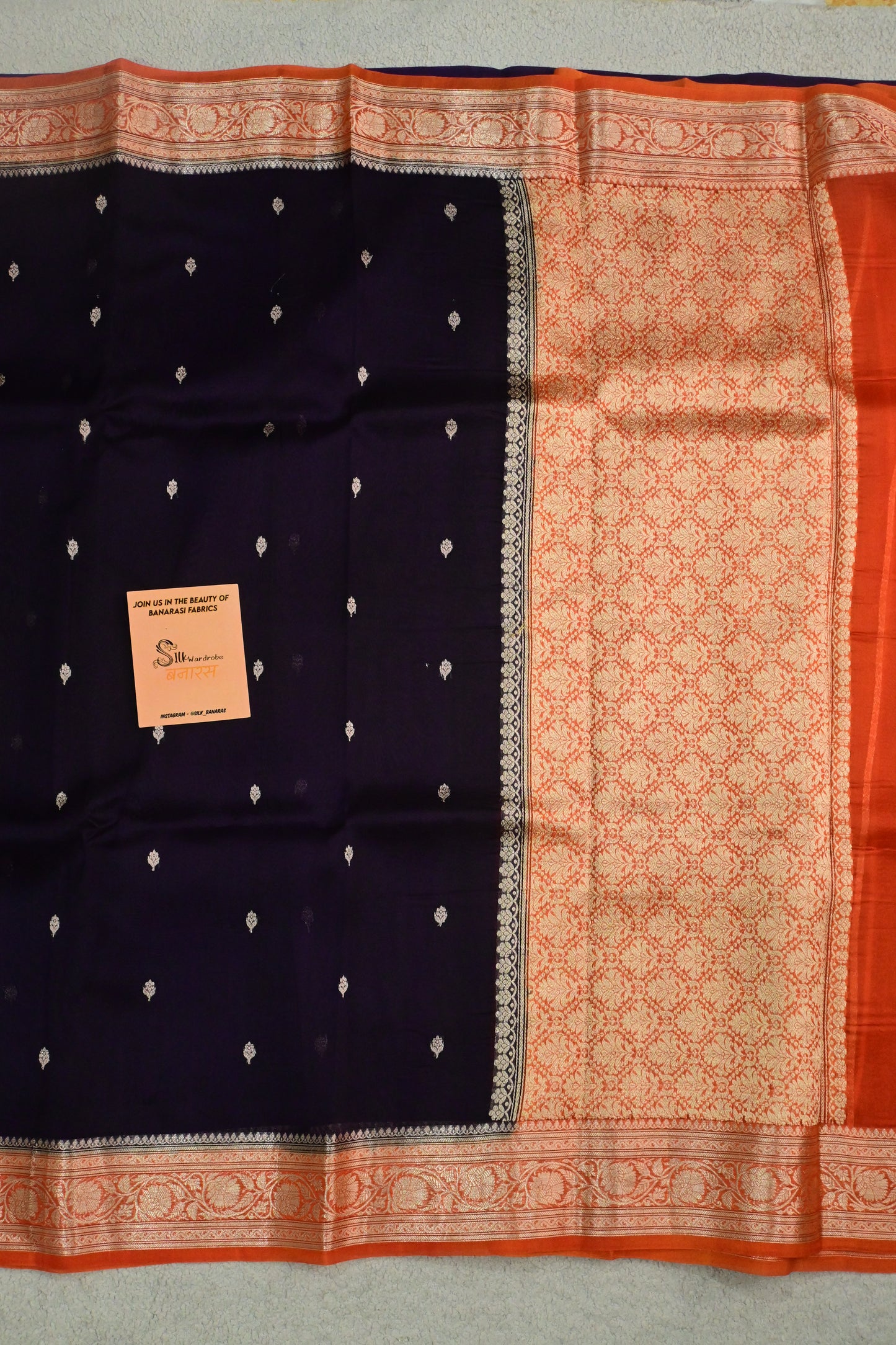 Handwoven pure organza silk saree in contrast shade