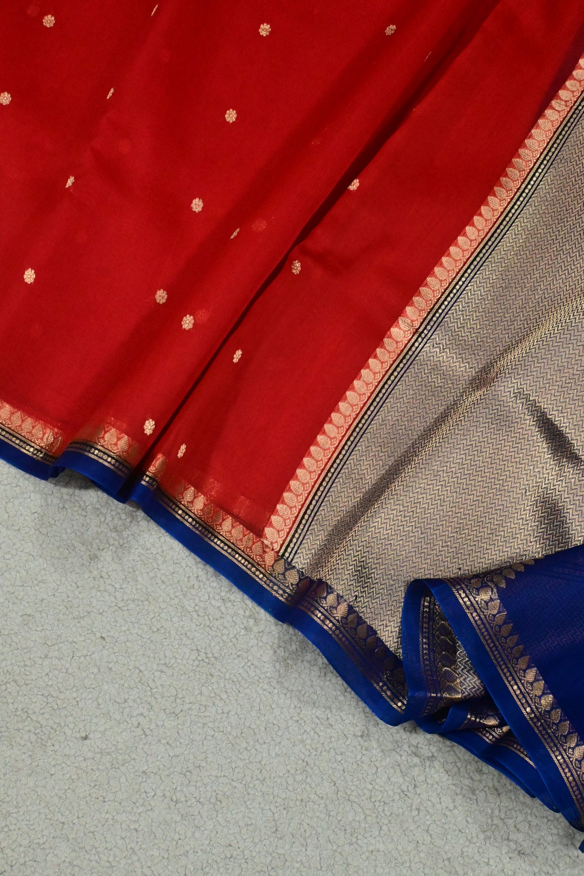 Handwoven Pure Kora Silk Banarasi Saree in Crimson Red with Royal Blue Pallu & Gold Zari Weaving