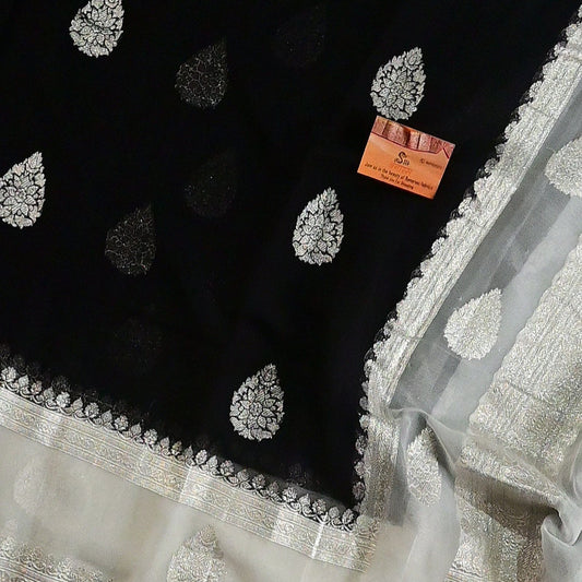 Black and White Premium Khaddi Georgette Double Border Saree