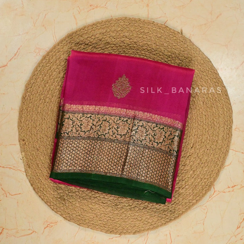 Handloom Pure Organza Silk Saree in Pink and Bottle Green Shade