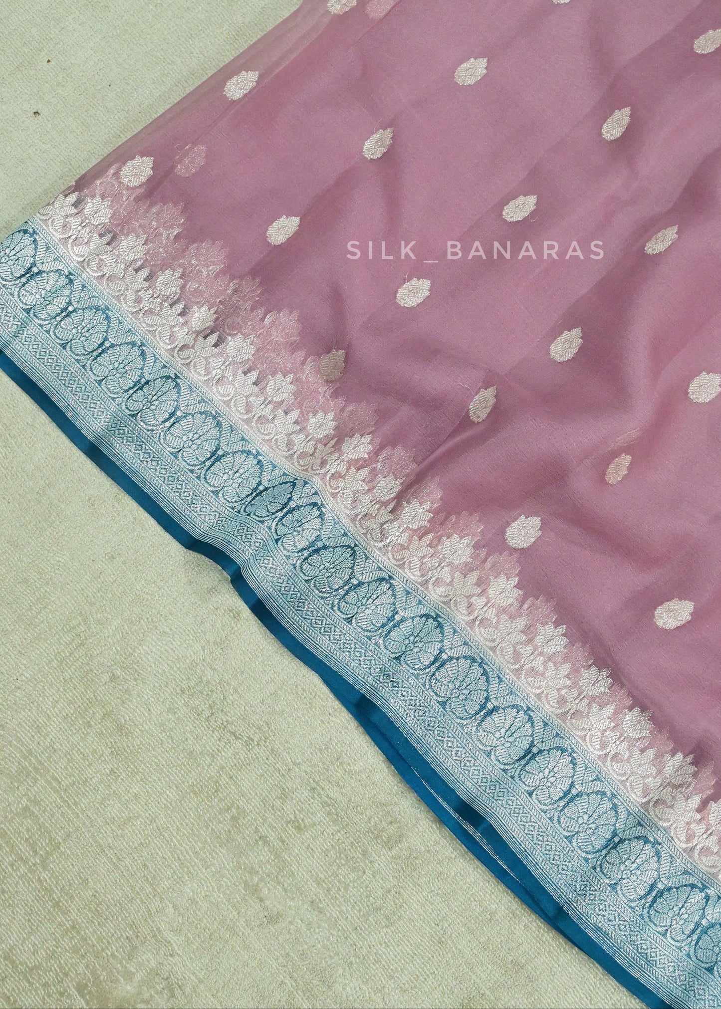 Chiffon Dual Shade Saree