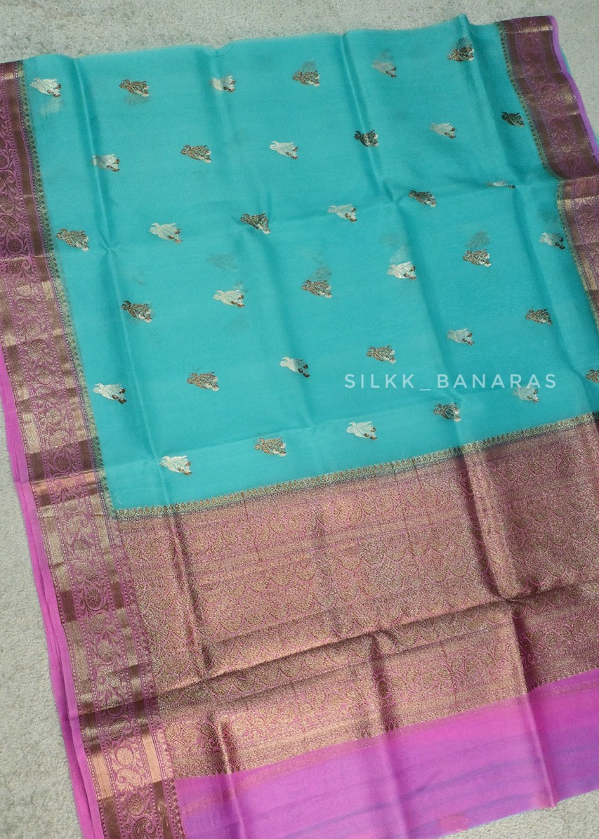 Handloom Pure Organaza Saree in Silver and Antique Buta