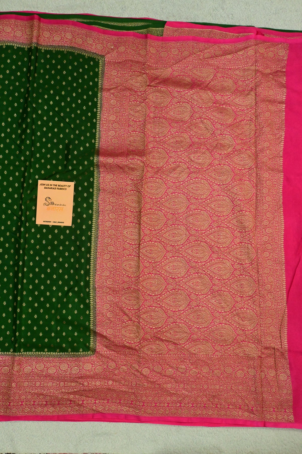 Handwoven Emerald Green & Rani Pink Pure Crepe Georgette Banarasi Saree with Antique Zari
