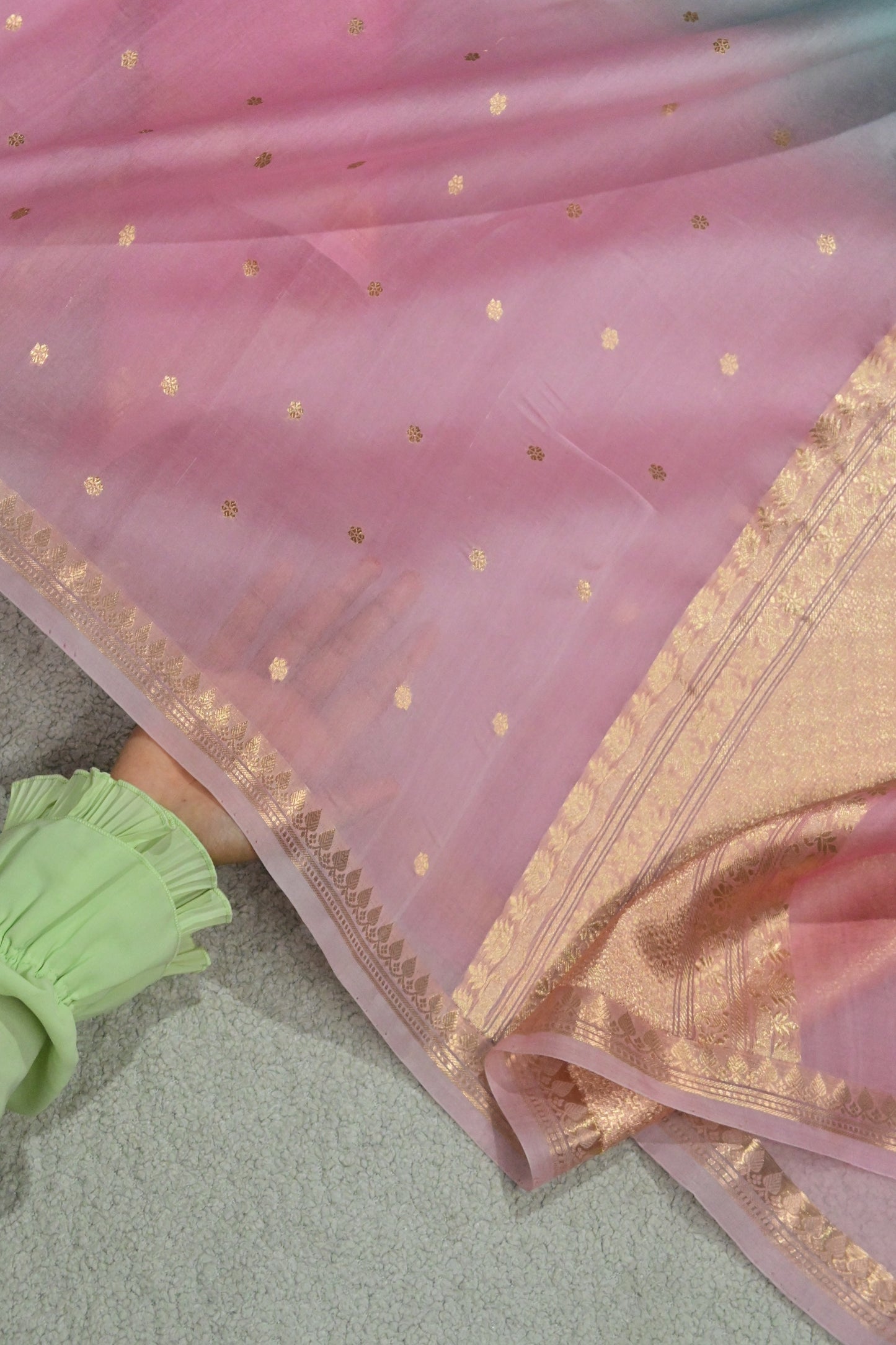 Dual-Tone Pastel Pink & Teal Kora Organza Silk Handloom Saree