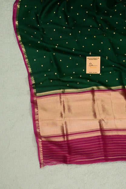Handwoven pure minimal design Kora organza saree
