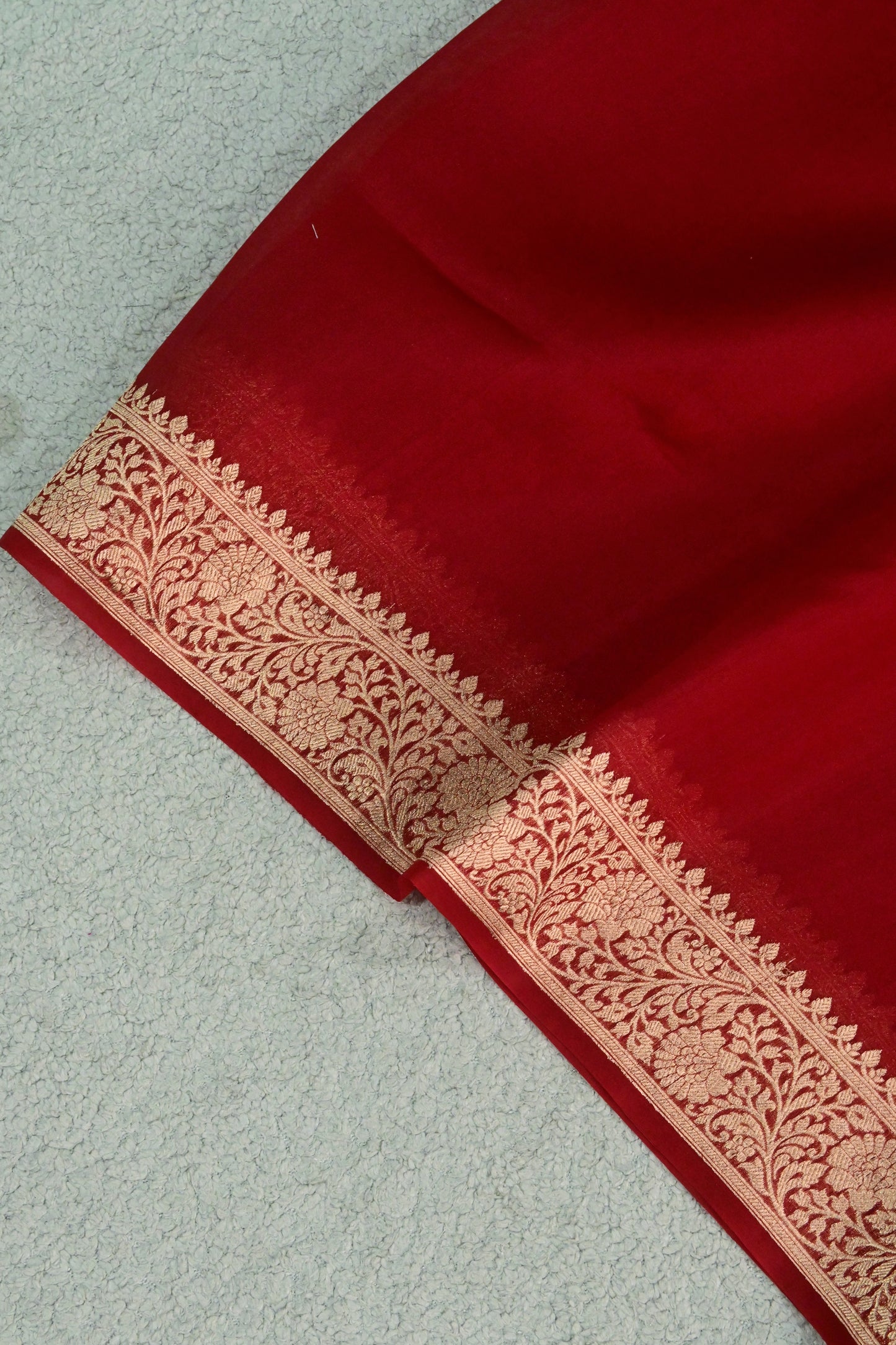 Ravishing Red handwoven pure Kora organza gold zari saree