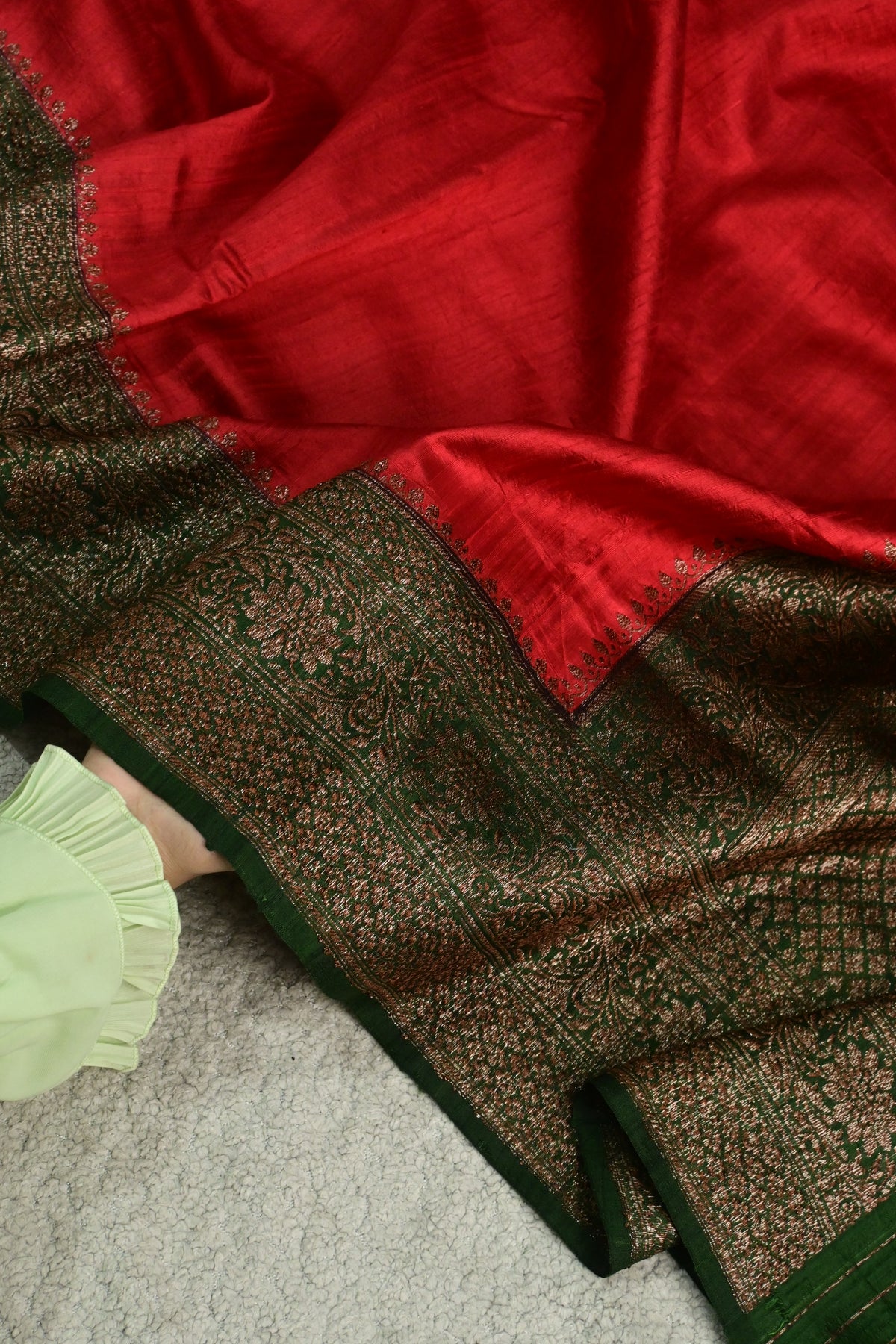 Handloom Pure Raw Silk Red & Green Saree with Antique Weave