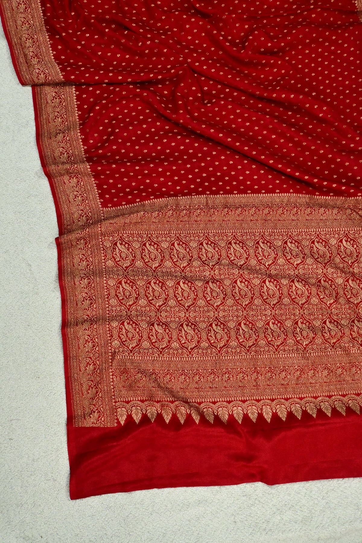 Handwoven Pure Crepe Banarasi Saree in Crimson Red with Antique Zari Weave
