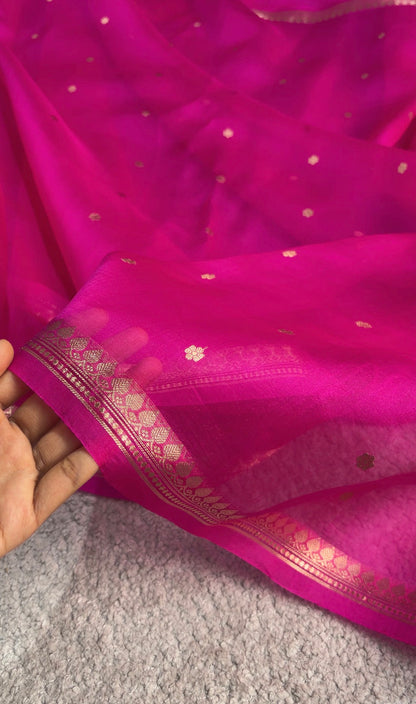Beautiful pink handwoven pure Kora organza saree