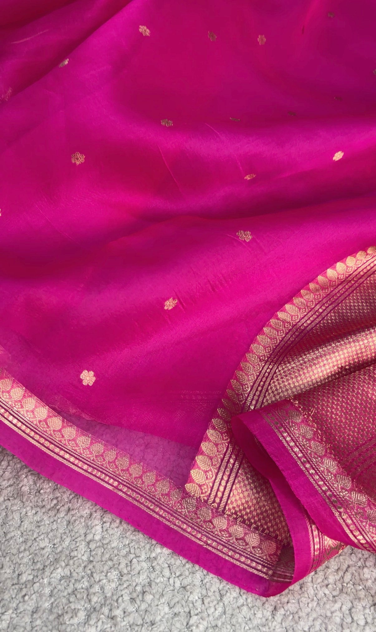 Beautiful pink handwoven pure Kora organza saree