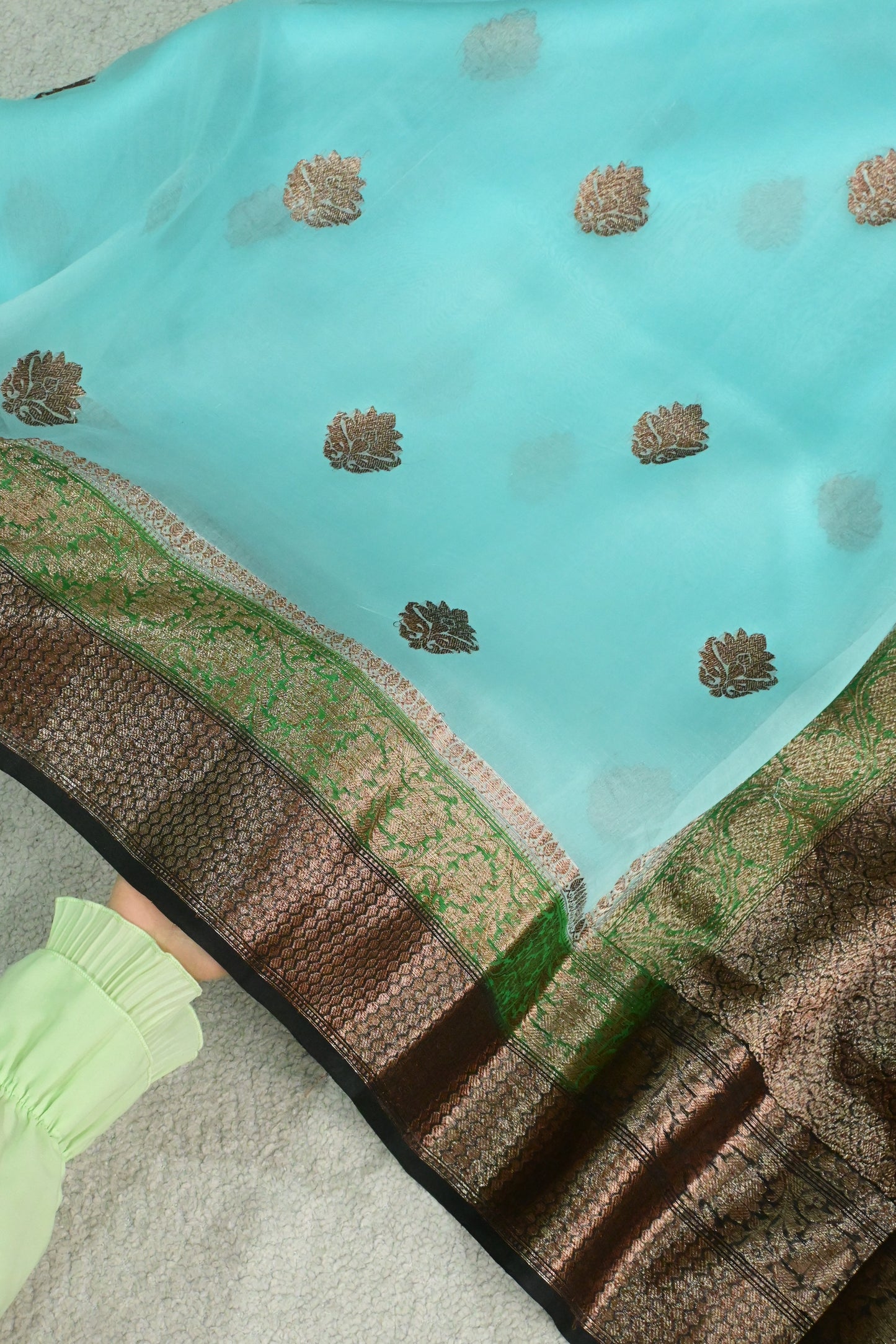 Pure Kora Silk Saree with Antique Copper Zari Weave & Contrast Border