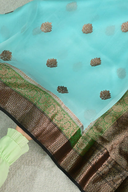 Pure Kora Silk Saree with Antique Copper Zari Weave & Contrast Border