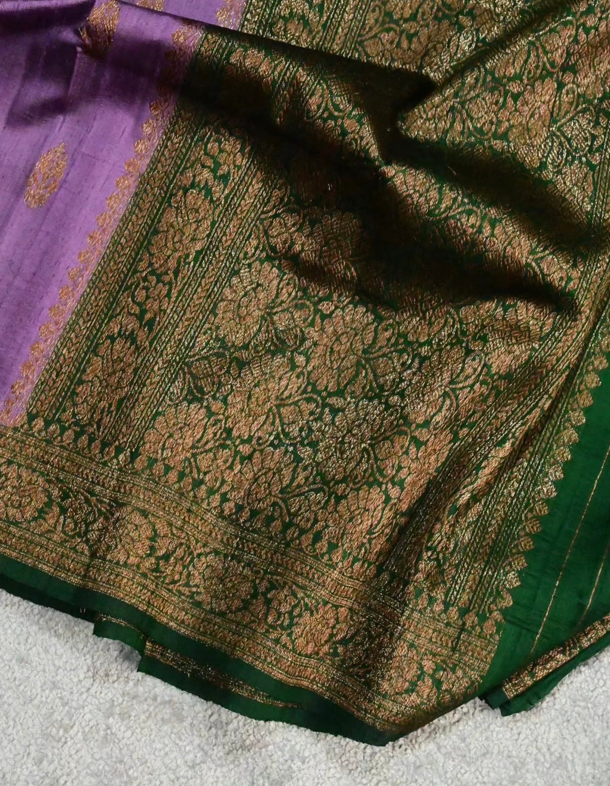 Handloom Pure Raw Silk Saree in Lavender with Emerald Green Antique Zari Border