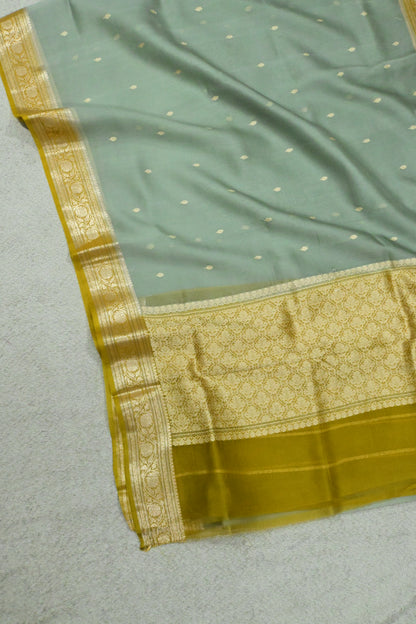 Classic handwoven pure Kora organza saree in contrast shade