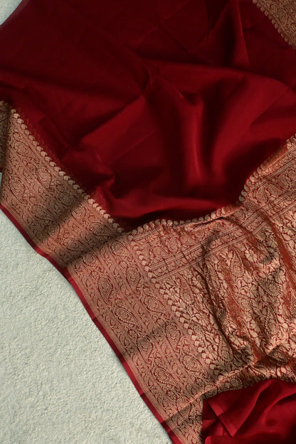 Handwoven pure Khaddi Georgette plain saree.