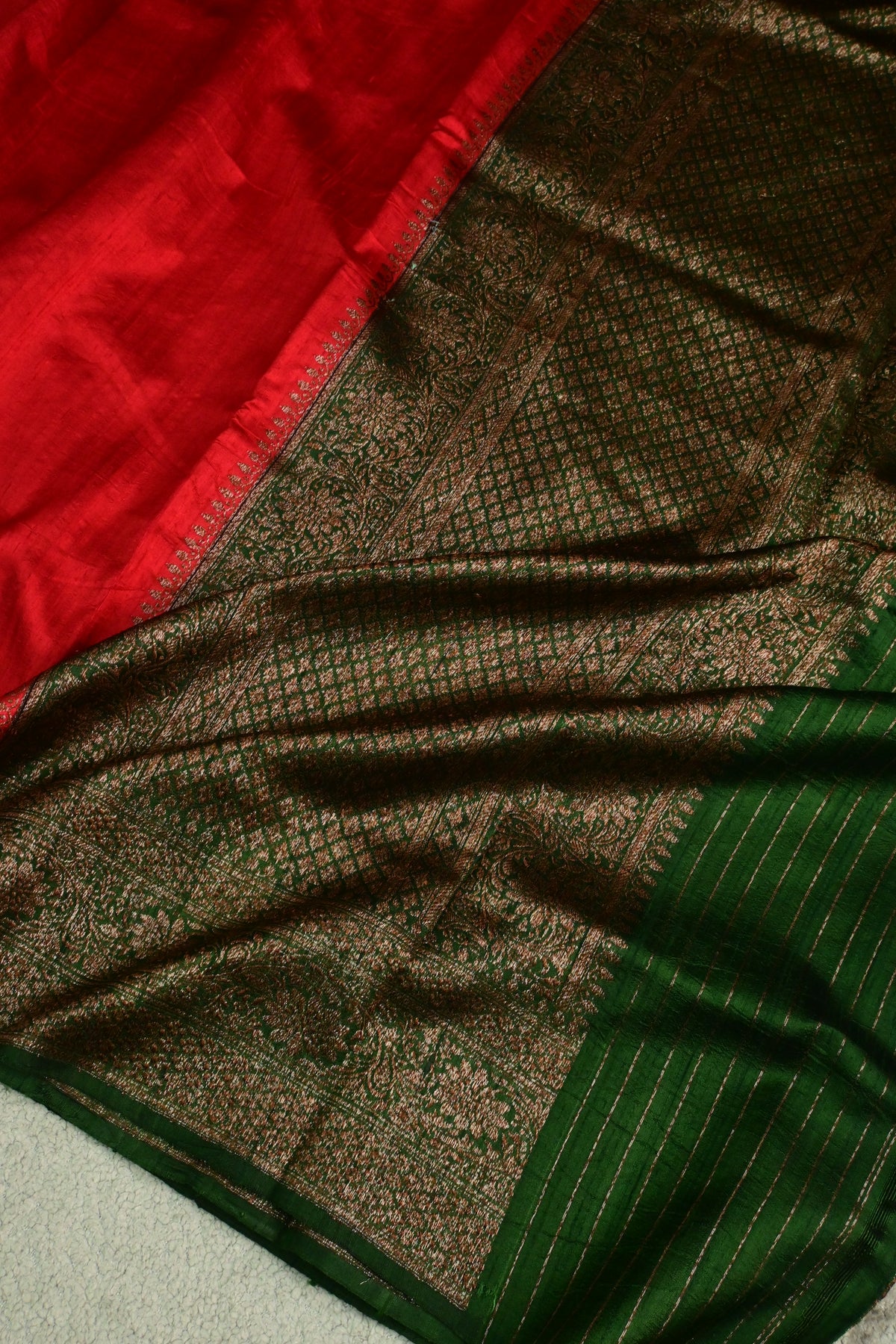 Handloom Pure Raw Silk Red & Green Saree with Antique Weave