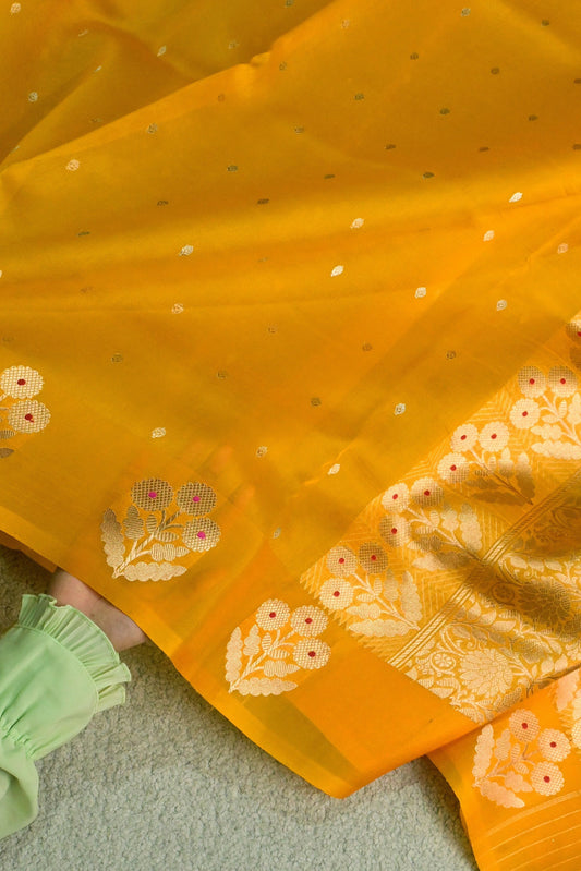 The yellow Mustard Guldasta Kora Organza Silk Saree