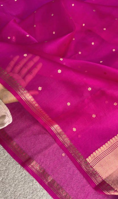 Beautiful pink handwoven pure Kora organza saree