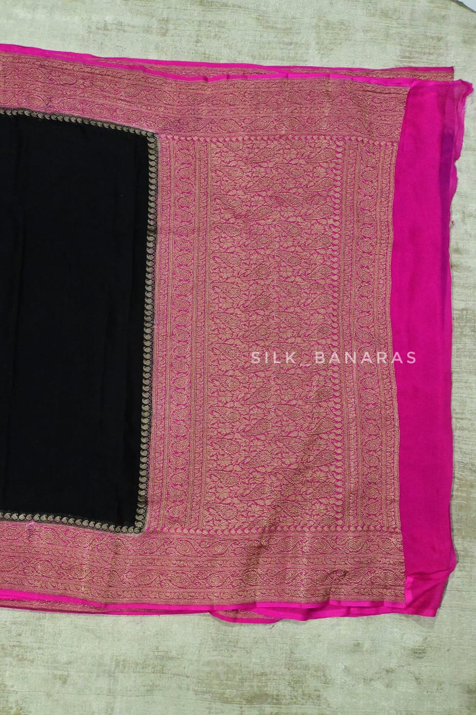 Midnight Elegance – Pure Khaddi Georgette Banarasi Saree in Jet Black & Rani Pink