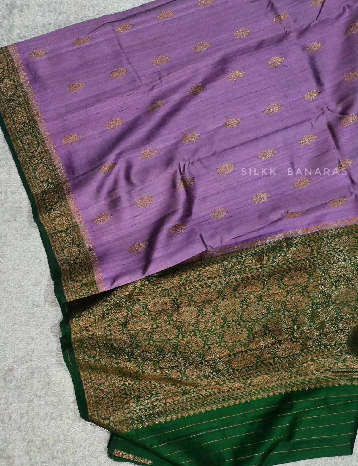 Handloom Pure Raw Silk Saree in Lavender with Emerald Green Antique Zari Border