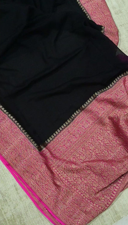 Midnight Elegance – Pure Khaddi Georgette Banarasi Saree in Jet Black & Rani Pink