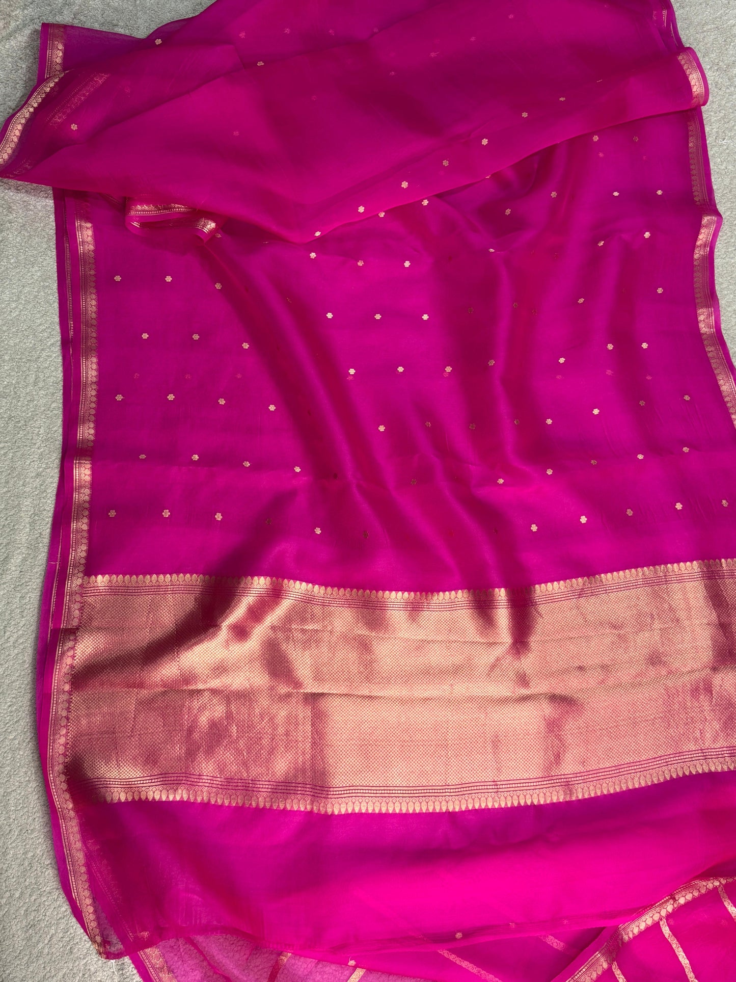 Beautiful pink handwoven pure Kora organza saree