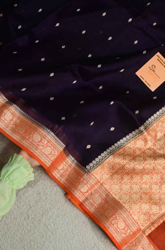 Handwoven pure organza silk saree in contrast shade